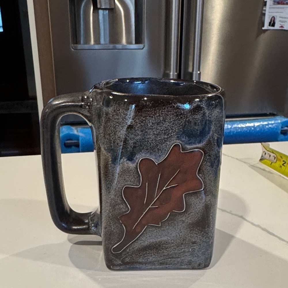 Mara Stoneware Autumn Leaves Mug 12oz
